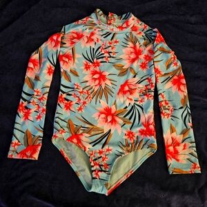 Billabong youth rash gaurd swimsuit